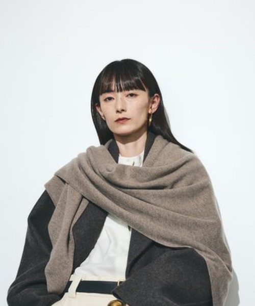 Chaos（カオス）の「Chaos(カオス)/ 【ASAUCE MELER】別注トライアングルストール（ストール/ショール・レディース・モカ/ピンク/チャコールグレー・FREE）」の3枚目の写真