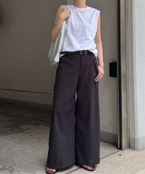 LBC(エルビーシー)の「リネン混ベイカーワイドパンツ(その他パンツ・レディース・エメラルド/ベージュ/チャコールグレー・M/L)」の16枚目の写真