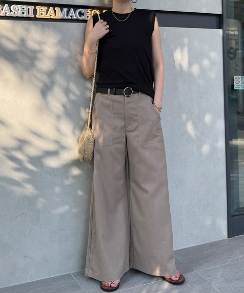 LBC(エルビーシー)の「リネン混ベイカーワイドパンツ(その他パンツ・レディース・エメラルド/ベージュ/チャコールグレー・M/L)」の8枚目の写真