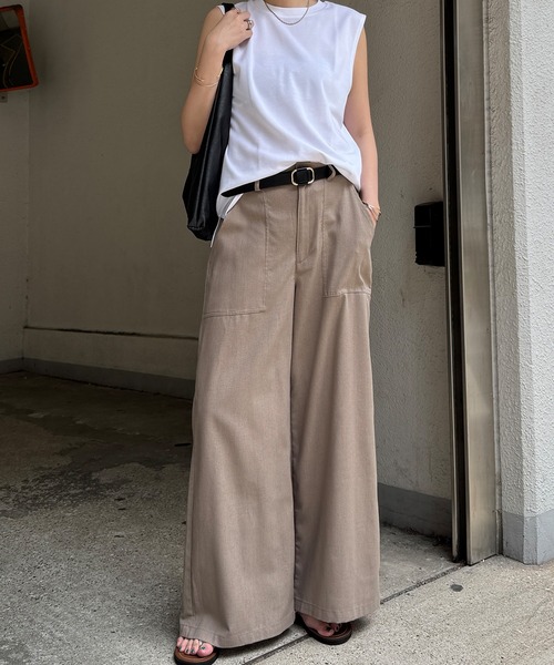 LBC(エルビーシー)の「リネン混ベイカーワイドパンツ(その他パンツ・レディース・エメラルド/ベージュ/チャコールグレー・M/L)」の19枚目の写真