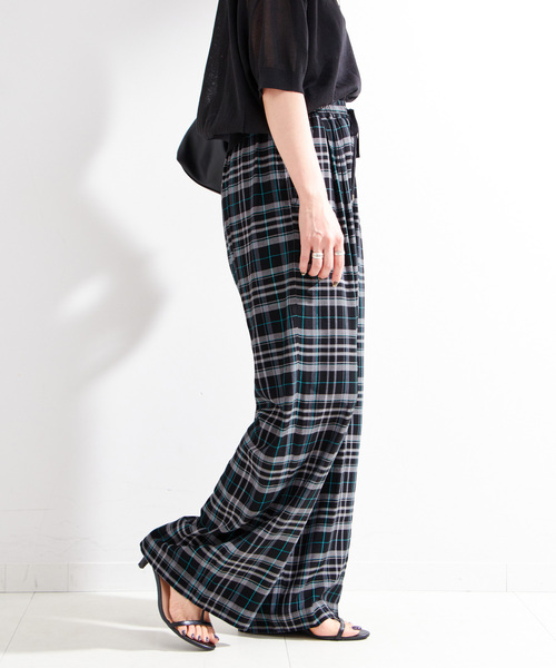 B.C STOCK(ベーセーストック)の「ダブルベルトチェックパンツ(その他パンツ・レディース・ブラック/ブラウン・SMALL/MEDIUM)」の8枚目の写真