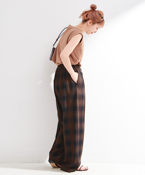 B.C STOCK(ベーセーストック)の「ダブルベルトチェックパンツ(その他パンツ・レディース・ブラック/ブラウン・SMALL/MEDIUM)」の13枚目の写真