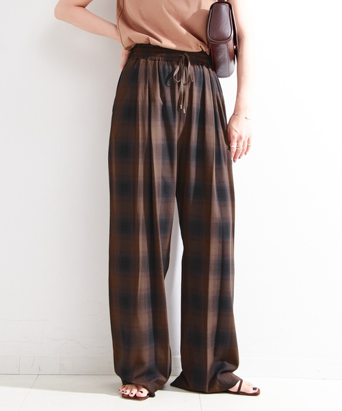 B.C STOCK(ベーセーストック)の「ダブルベルトチェックパンツ(その他パンツ・レディース・ブラック/ブラウン・SMALL/MEDIUM)」の15枚目の写真