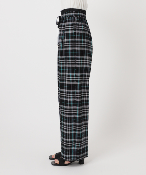 B.C STOCK(ベーセーストック)の「ダブルベルトチェックパンツ(その他パンツ・レディース・ブラック/ブラウン・SMALL/MEDIUM)」の21枚目の写真