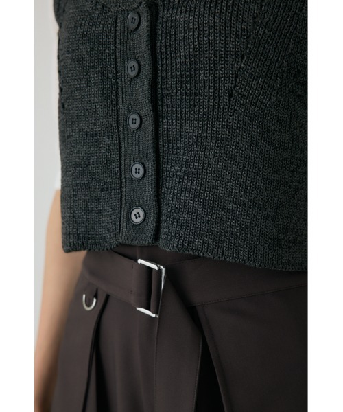 crie conforto（クリーコンフォルト）の「ストローヤーンビスチェ　ニット（タンクトップ・レディース・チャコールグレー/ブラウン・FREE）」の21枚目の写真