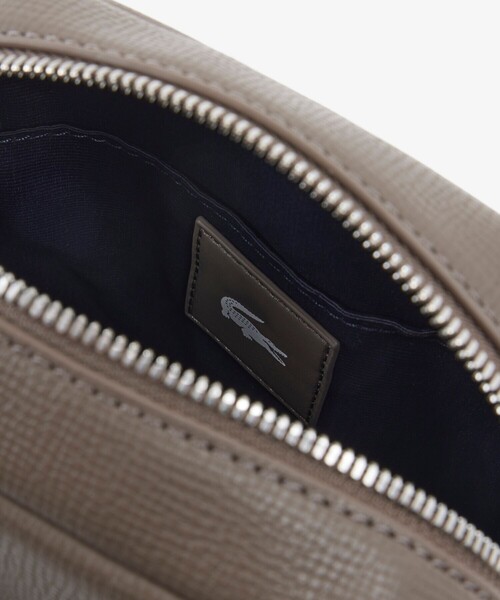 LACOSTE(ラコステ)の「オシアン レザーサッチェルバッグ(ショルダーバッグ・メンズ・ブラック/モスグリーン・FREE)」の22枚目の写真