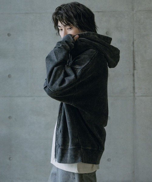 RATTLE TRAP(ラトルトラップ)の「短丈ルーズシルエットスノー加工パーカー(パーカー・メンズ・ブラック/グレー・L/M)」の7枚目の写真