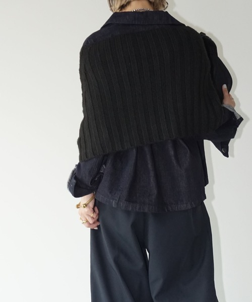 chuclla（チュクラ）の「フロントジップ ニットケープ chw25a044（ニット/セーター・レディース・ダークグレー/ブラック・FREE）」の11枚目の写真