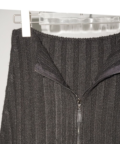 chuclla（チュクラ）の「フロントジップ ニットケープ chw25a044（ニット/セーター・レディース・ダークグレー/ブラック・FREE）」の22枚目の写真