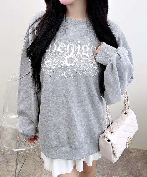 INGNI(イング)の「【WEB限定】フラワーロゴスウェット(スウェット・レディース・グレー×ホワイト/ホワイト×ピンク/ブラック×ピンク/ベージュ系その他・M)」の4枚目の写真