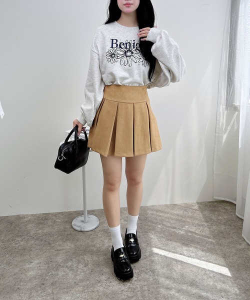 INGNI(イング)の「【WEB限定】フラワーロゴスウェット(スウェット・レディース・グレー×ホワイト/ホワイト×ピンク/ブラック×ピンク/ベージュ系その他・M)」の21枚目の写真