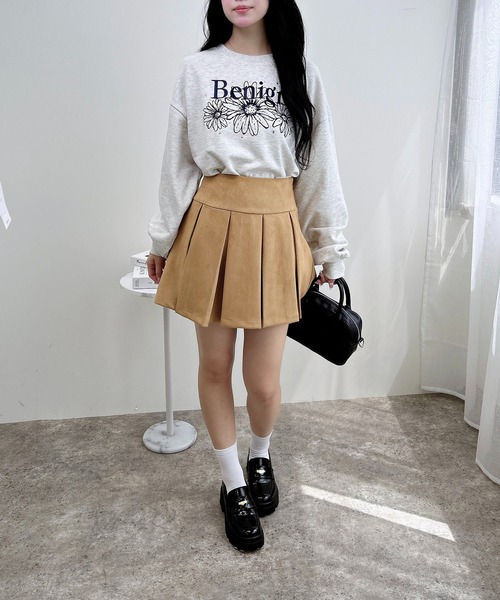 INGNI(イング)の「【WEB限定】フラワーロゴスウェット(スウェット・レディース・グレー×ホワイト/ホワイト×ピンク/ブラック×ピンク/ベージュ系その他・M)」の22枚目の写真