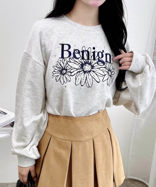 INGNI(イング)の「【WEB限定】フラワーロゴスウェット(スウェット・レディース・グレー×ホワイト/ホワイト×ピンク/ブラック×ピンク/ベージュ系その他・M)」の17枚目の写真