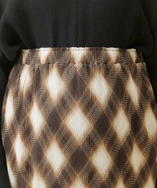 LEPSIM（レプシィム）の「【産前・産後対応】マタニティ／チェックナロースカート　579629（マタニティウェア/グッズ・レディース・ブラック・FREE）」の21枚目の写真