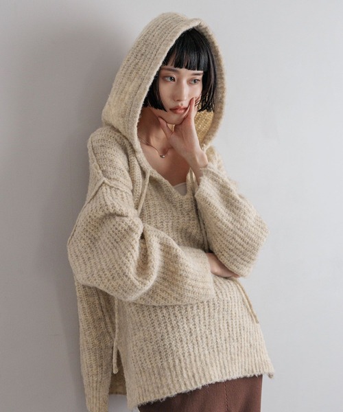 LOWRYS FARM(ローリーズファーム)の「メランジフードニットプルオーバー 581131(ニット/セーター・レディース・アイボリー/チャコールグレー/グレー/パープル・FREE)」の20枚目の写真