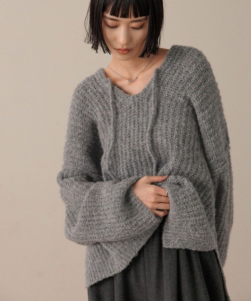 LOWRYS FARM(ローリーズファーム)の「メランジフードニットプルオーバー 581131(ニット/セーター・レディース・アイボリー/チャコールグレー/グレー/パープル・FREE)」の8枚目の写真