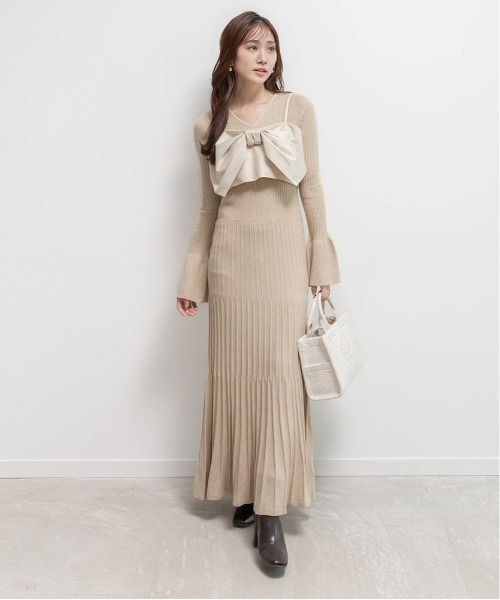 RANDA(ランダ)の「マルチウェイリボンビスチェセットニットワンピース(ワンピース・レディース・ネイビー/ベージュ/ブラック・0/1)」の11枚目の写真