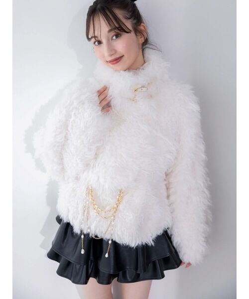 dazzlin（ダズリン）の「パールチェーンエコファーブルゾン（ブルゾン・レディース・アイボリー/ピンク/チャコールグレー/ブルー・FREE）」の14枚目の写真