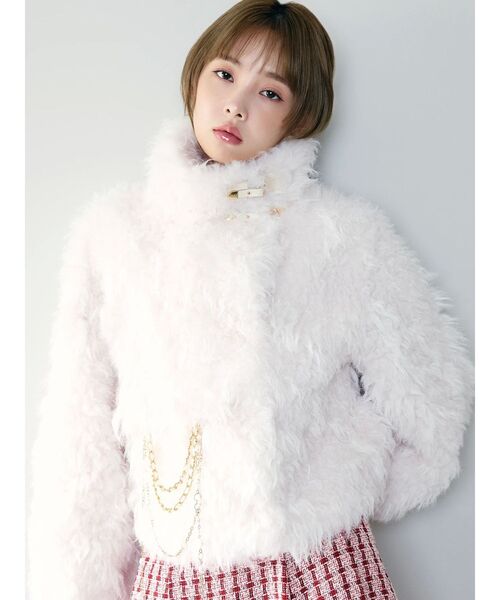 【ネット完売品】dazzlin パールチェーンエコファーブルゾン オフホワイト パールチェーンエコファーブルゾン（ブルゾン）｜dazzlin（ダズリン