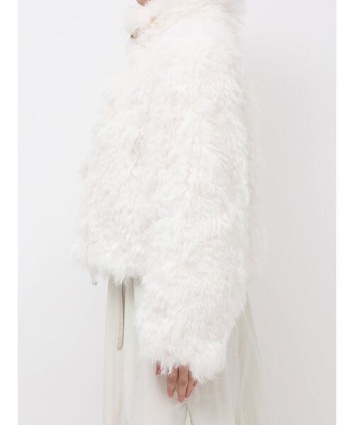 【ネット完売品】dazzlin パールチェーンエコファーブルゾン オフホワイト セール】パールチェーンエコファーブルゾン（ブルゾン）｜dazzlin