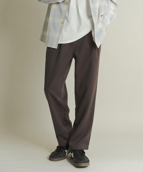 SENSE OF PLACE by URBAN RESEARCH(センスオブプレイスバイアーバンリサーチ)の「ウールライクダブルタックテーパードパンツ(その他パンツ・メンズ・チャコールグレー/ブラック/ライトベージュ/ネイビー・SMALL/MEDIUM/LARGE)」の2枚目の写真