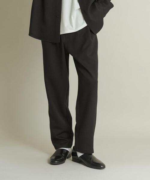 SENSE OF PLACE by URBAN RESEARCH(センスオブプレイスバイアーバンリサーチ)の「ウールライクダブルタックテーパードパンツ(その他パンツ・メンズ・チャコールグレー/ブラック/ライトベージュ/ネイビー・SMALL/MEDIUM/LARGE)」の5枚目の写真