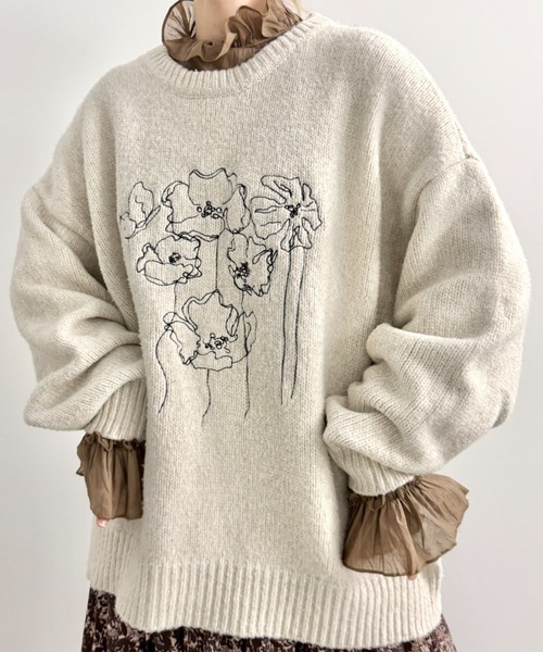 フラワーエンブロイダリープルオーバーニット（ニット/セーター