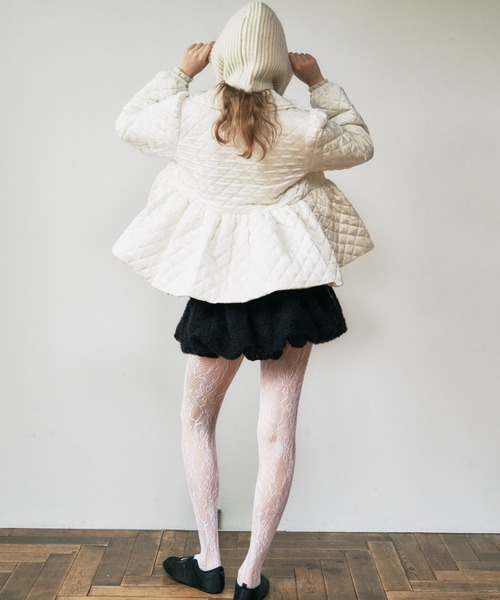 HONEY MI HONEY（ハニーミーハニー）の「quilting rose satin peplum coat（ステンカラーコート・レディース・ピンク/ブラック/アイボリー/サックスブルー・FREE）」の10枚目の写真