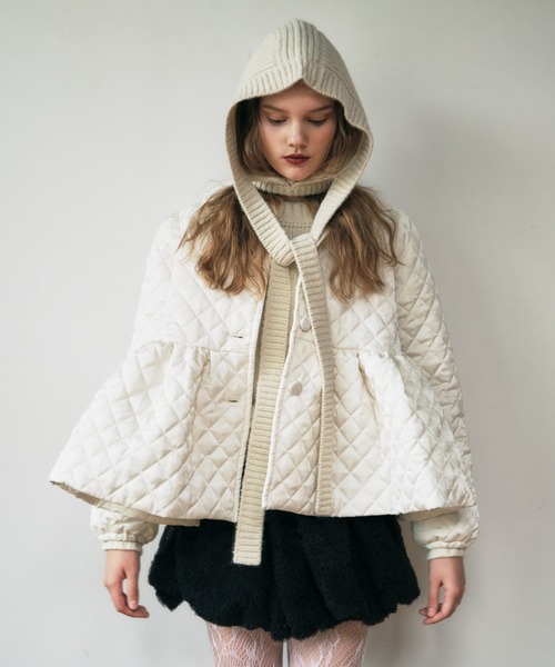 HONEY MI HONEY（ハニーミーハニー）の「quilting rose satin peplum coat（ステンカラーコート・レディース・ピンク/ブラック/アイボリー/サックスブルー・FREE）」の5枚目の写真