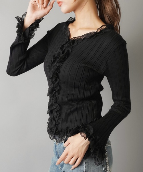 SPINNS（スピンズ）の「大人気デザインが長袖になって再登場！リブレース長袖カットソー/フリル/NEO森ガール（Tシャツ/カットソー・レディース・ピンク/オフホワイト/ブラック/アイボリー・ONESIZE）」の17枚目の写真