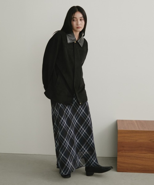 Aunt Marie's（アントマリーズ）の「レザーカラーフェイクスウェードオーバージャケット（ステンカラーコート・レディース・ブラック/ブラウン・FREE）」の12枚目の写真