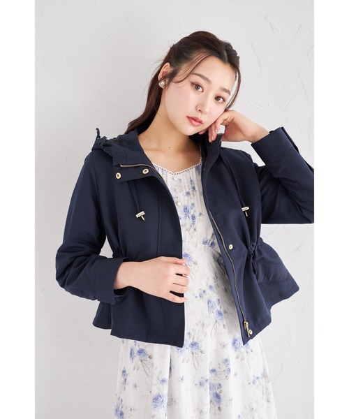 tocco closet(トッコ クローゼット)の「バックフリル付きフードレースドロストペプラムマウンテンパーカー(パーカー・レディース・ネイビー/グレイッシュベージュ/ピンクベージュ・M)」の14枚目の写真