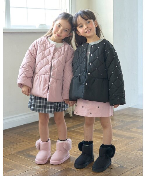 Lycee mine（リセマイン）の「パール付きキルティングペプラムブルゾン【子供服】【キッズ】【女の子】（ブルゾン・キッズ・ピンク/ブラック/ブルーグレー/アイボリー・100cm/110cm/120cm/130cm/140cm/150cm）」の5枚目の写真