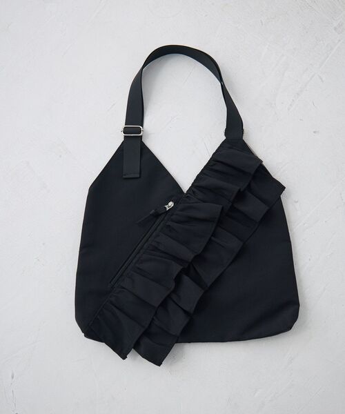 RETRO GIRL（レトロガール）の「フリルVカットトート（ショルダーバッグ・レディース・オフホワイト/ブラック/ライトグレー・ONE SIZE）」の21枚目の写真