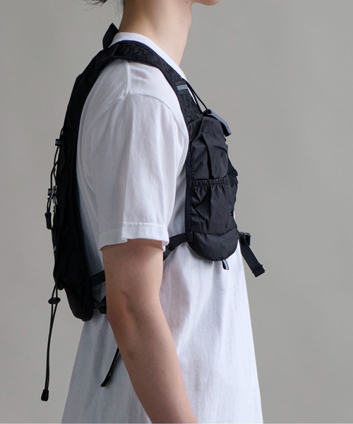 CALIFORNIA OUTFITTERS（カリフォルニア アウトフィッターズ）の「9C15  ハイドレーション ランニングベスト（スポーツグッズ・メンズ・ブラック・ONESIZE）」の18枚目の写真