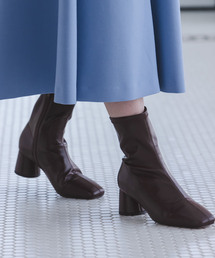 LE VERNIS | LE VERNIS/ルベルニ Panel strech boots(ブーツ)