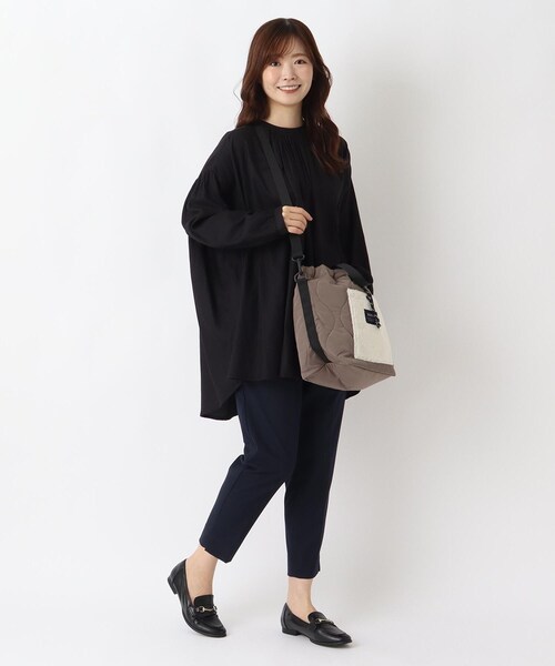 one'sterrace(ワンズテラス)の「SE キルトボア 2WAYショルダー(ショルダーバッグ・レディース・ブラック系8/ベージュ系その他7/カーキ系5/キャメル・99)」の15枚目の写真