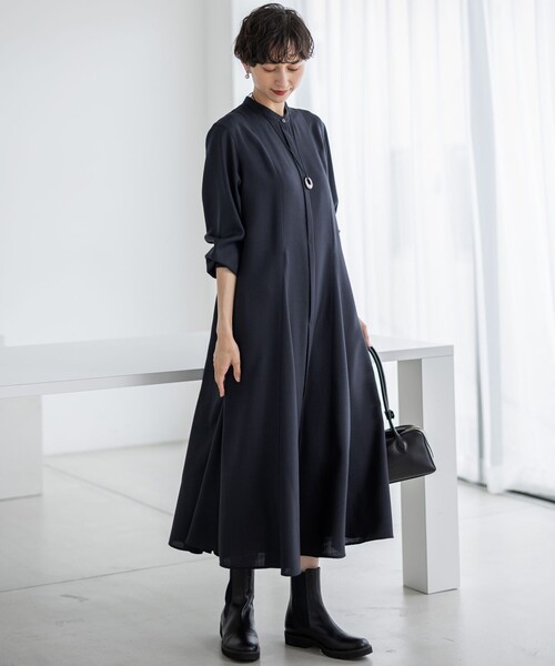 23区 S(ニジュウサンクチイサイサイズ)の「【洗える】TWビエラ シャツワンピース(シャツワンピース・レディース・ダルブルー系・32)」の2枚目の写真