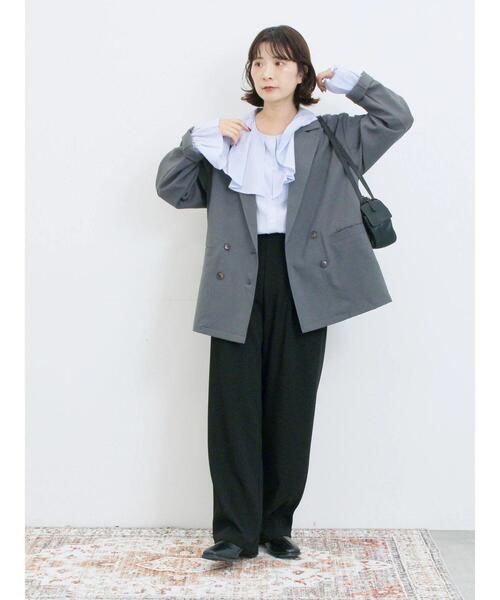 Samansa Mos2 blue(サマンサモスモスブルー)の「アソートダブルジャケット(ノーカラージャケット・レディース・ブラウン/ベージュ/チャコールグレー/カーキ・F)」の14枚目の写真