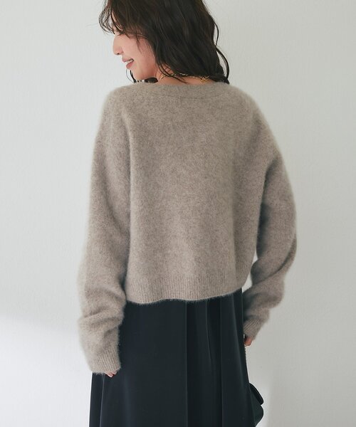 La boutique BonBon（ラブティックボンボン）の「【今すぐお届け！・ふわふわ】ヘアリーヤーンメタルボタンカーディガン（カーディガン/ボレロ・レディース・オフホワイト/モカ/ミント/ピンク・FREE）」の22枚目の写真