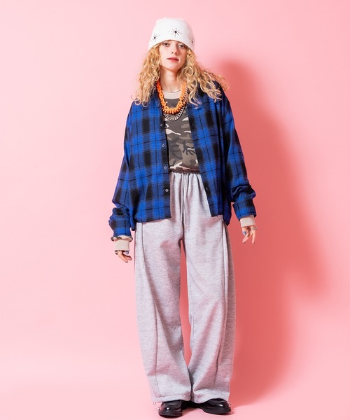 a.p.o.v.（エーピーオービー）の「a.p.o.v. クロップド丈チェックネルシャツ（シャツ/ブラウス・メンズ・ブルー/ブラック・ONESIZE）」の6枚目の写真
