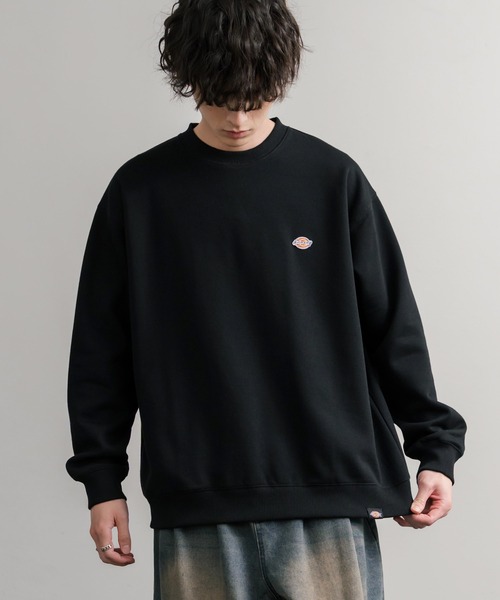 Dickies(ディッキーズ)の「Dickies 裏起毛ワンポイントロゴワッペンクルーネック長袖スウェットトレーナー(スウェット・メンズ・ネイビー/オートミール/ブラック/ブラウン・LL/L/M)」の2枚目の写真
