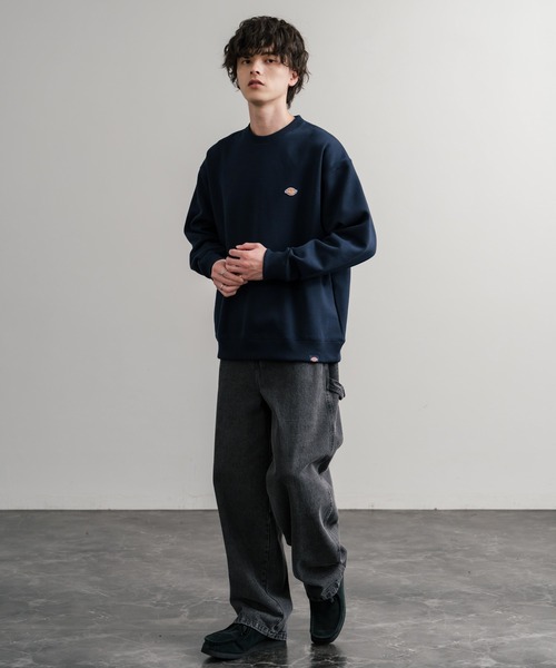 Dickies 裏起毛ワンポイントロゴワッペンクルーネック長袖スウェット