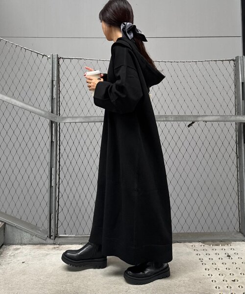 WILLOW(ウィロー)の「【willow】ニットフーディースキッパーワンピース(ワンピース・レディース・ブラック/グレー・ONE SIZE)」の8枚目の写真