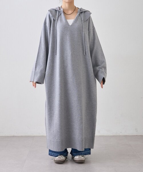 WILLOW(ウィロー)の「【willow】ニットフーディースキッパーワンピース(ワンピース・レディース・ブラック/グレー・ONE SIZE)」の12枚目の写真