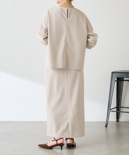 COLLAGE GALLARDAGALANTE（コラージュガリャルダガランテ）の「ビーズラインカットセットアップ（ワンピース・レディース・ネイビー/グレイッシュベージュ・FREE）」の5枚目の写真