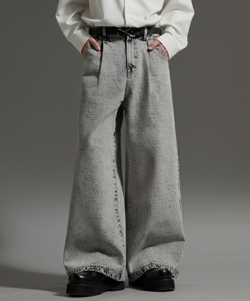 cussil（クシル）の「【cussil/クシル】【12oz】ヴィンテージデザインワイドバギーストレートデニムパンツ（デニムパンツ・メンズ・ブラック/ブルー/グレー・M/S/L）」の2枚目の写真