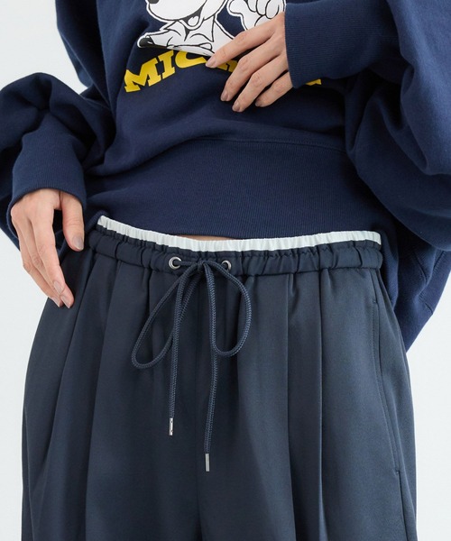 BARNYARDSTORM(バンヤードストーム)の「BARNYARDSTORM / ウォームサテンワイドパンツ 【YouTube「i.style closet」紹介アイテム】(その他パンツ・レディース・ホワイト/ネイビー・S/M)」の5枚目の写真