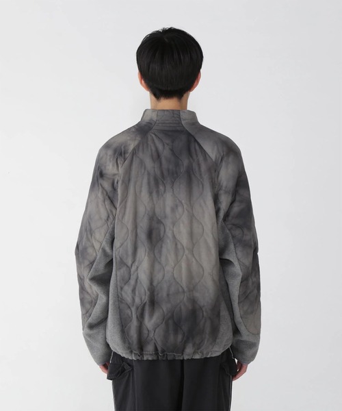and wander（アンドワンダー）の「【and wander/アンドワンダー】ROA quilting fleece jacket（その他アウター・メンズ・グレー・M/L）」の6枚目の写真