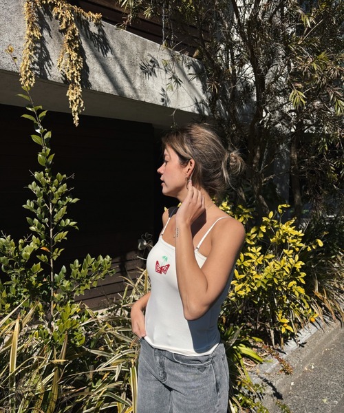ROXY(ロキシー)の「CHERRY CHERRY BARE T/ロキシーキャミソール(キャミソール・レディース・イエロー/ナチュラル/ブルー/ブラック・MEDIUM/LARGE)」の8枚目の写真